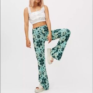 floral green flare pant - ALL STAINS, LINT/DUST, AND WRINKLES WILL BE REMOVED